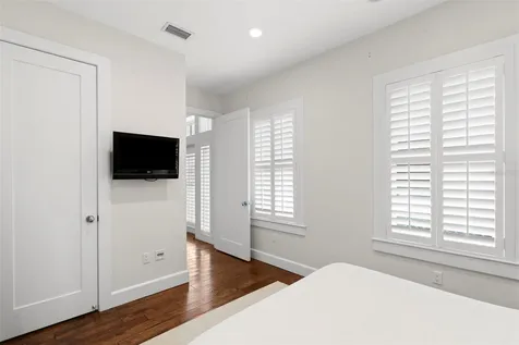 826 S Edison Avenue Tampa FL 33606