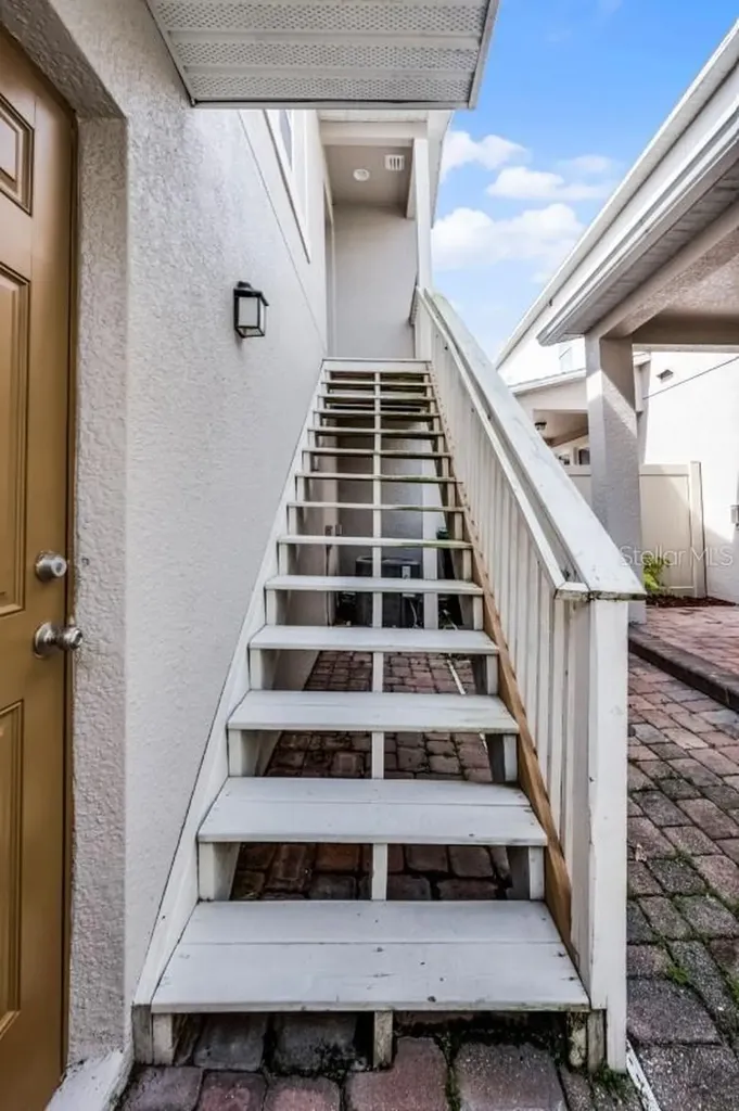 8623 Via Trieste Windermere FL 34786