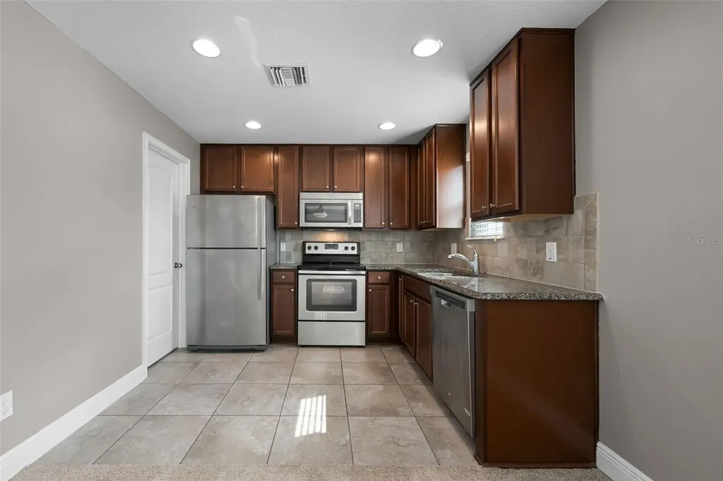 8623 Via Trieste Windermere FL 34786