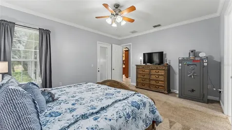 8044 Lake Hatchineha Road Haines City FL 33844
