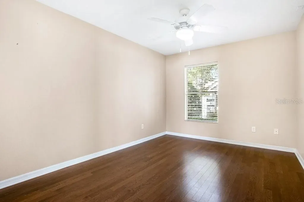 2205 Glossy Privet Drive Orlando FL 32828