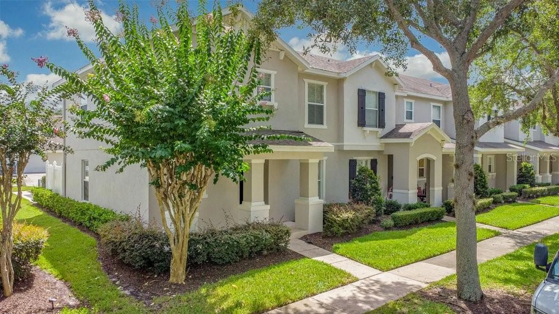 2205 Glossy Privet Drive Orlando FL 32828