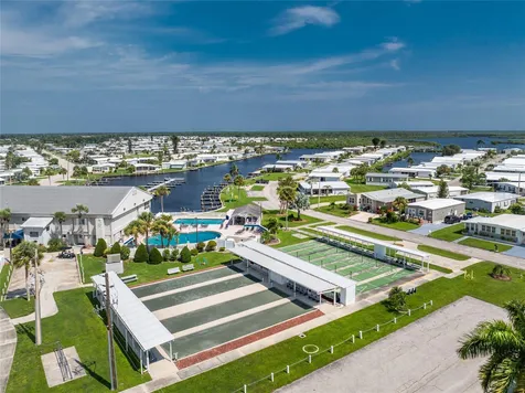 624 Blackburn Boulevard North Port FL 34287