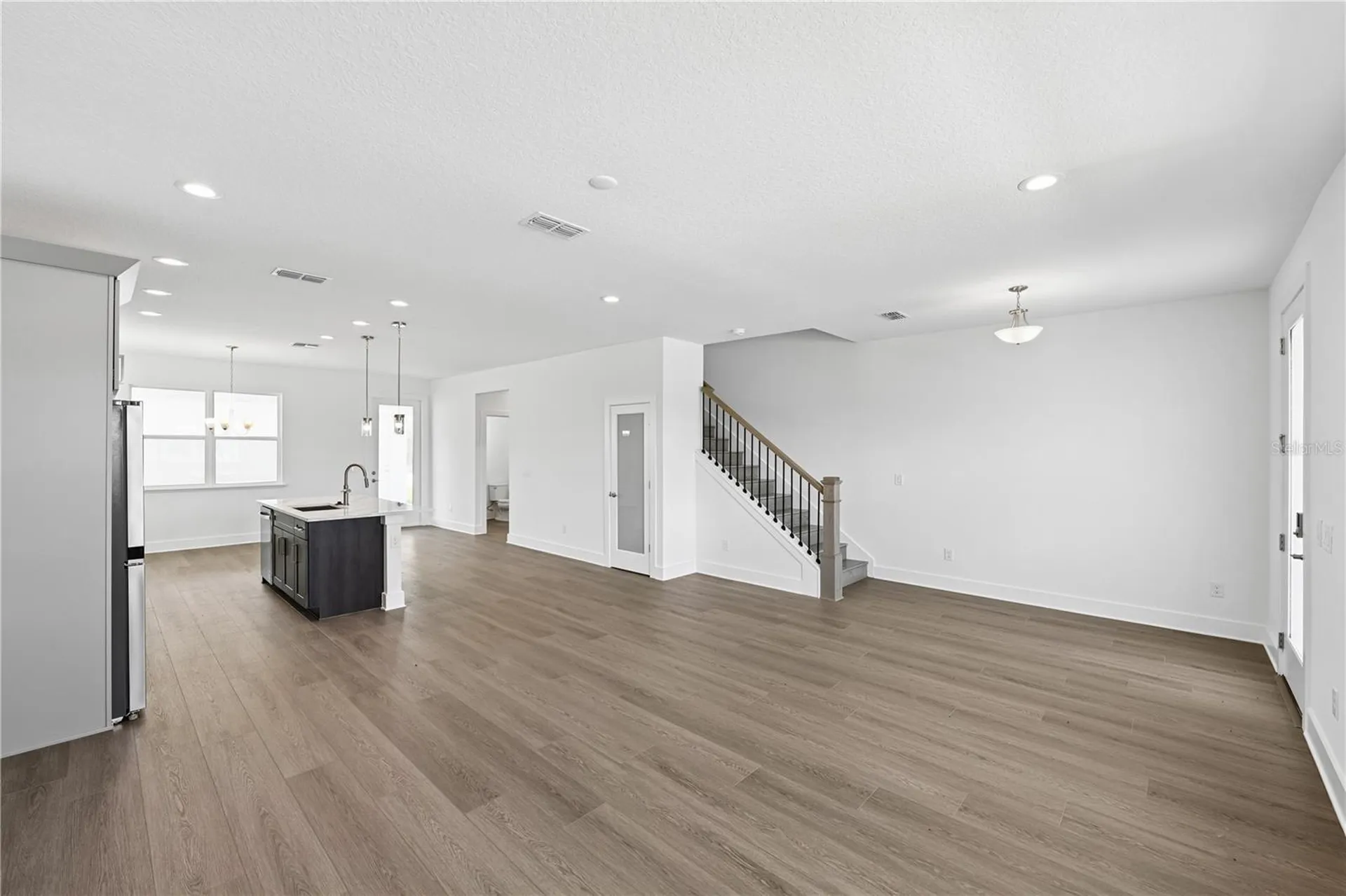1582 Ridgeback Drive Apopka FL 32703