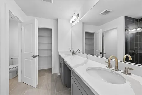 1582 Ridgeback Drive Apopka FL 32703