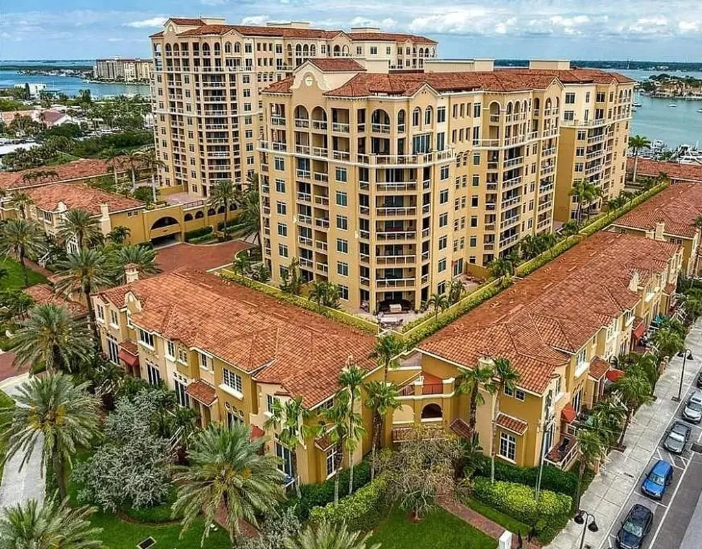 505 Mandalay Avenue Clearwater Beach FL 33767