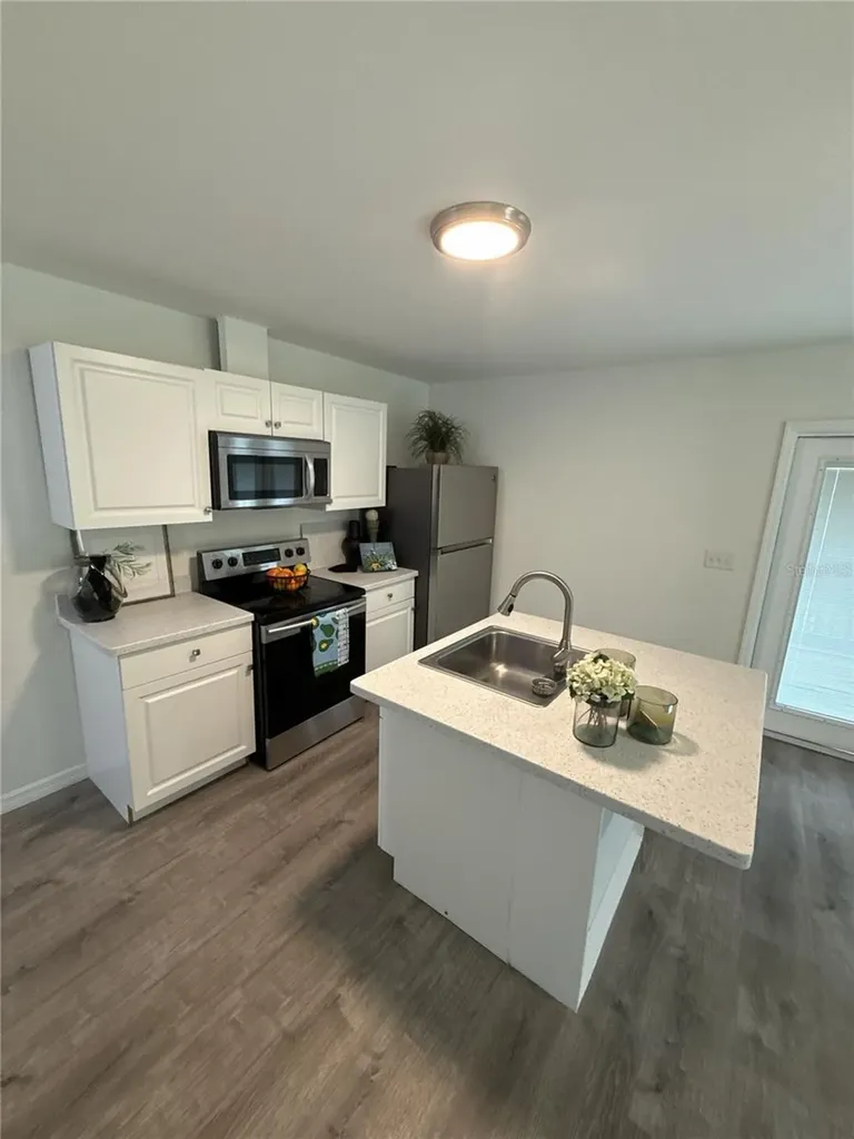 243 NE 4th Street Crystal River FL 34429