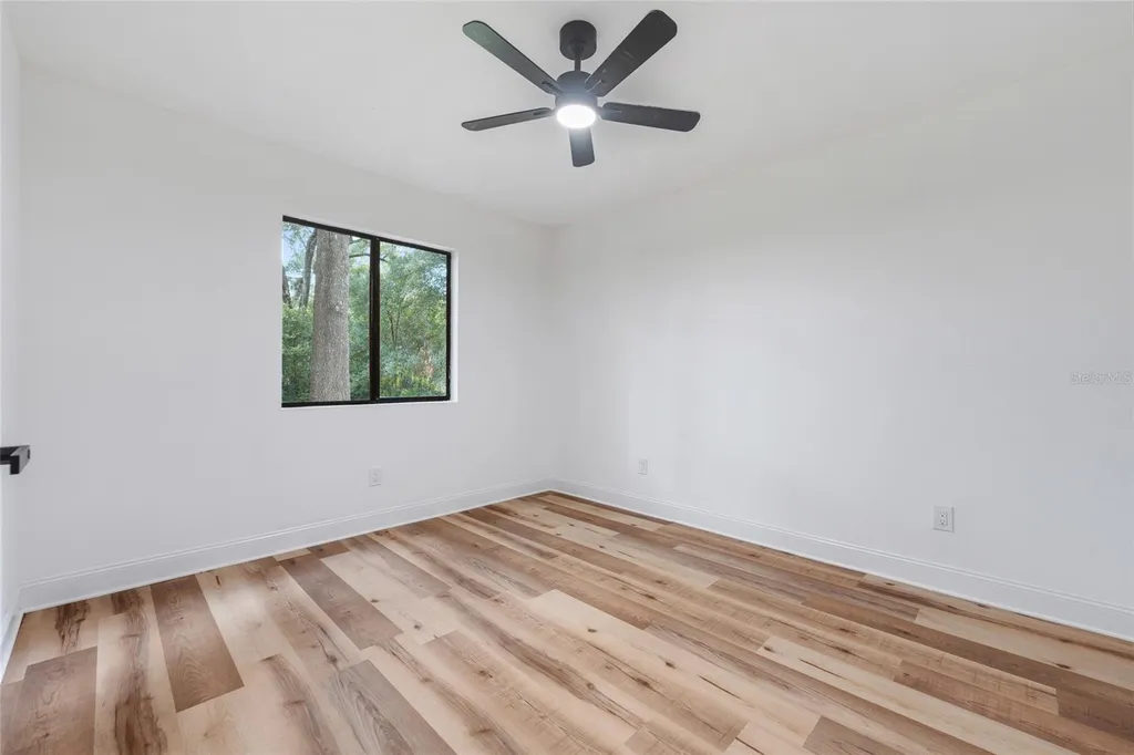 908 Oakwood Cove Altamonte Springs FL 32714