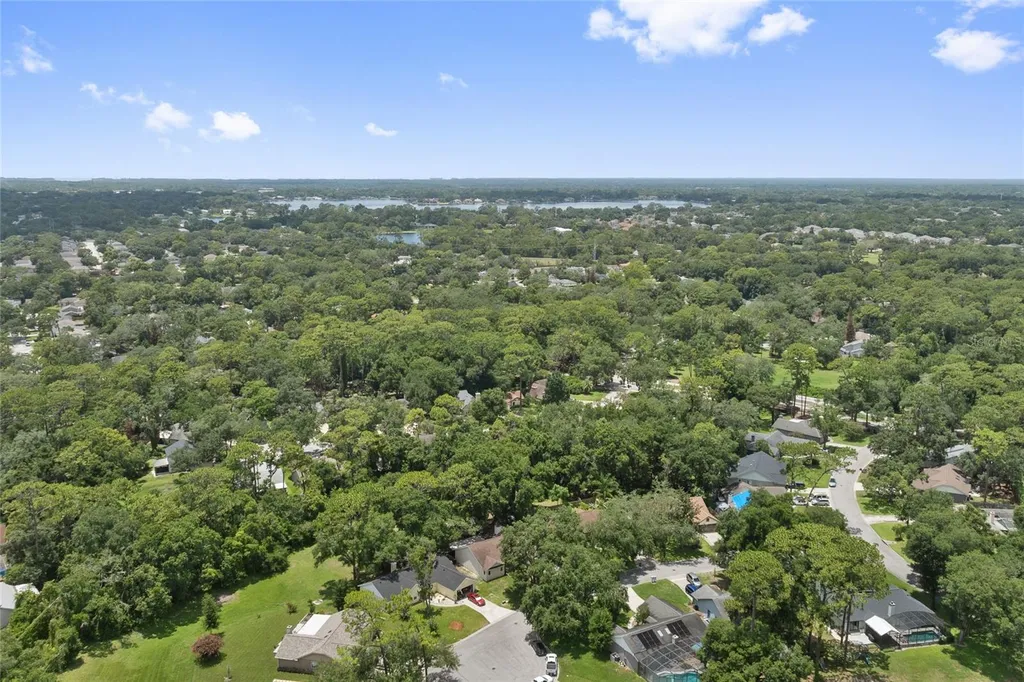 908 Oakwood Cove Altamonte Springs FL 32714