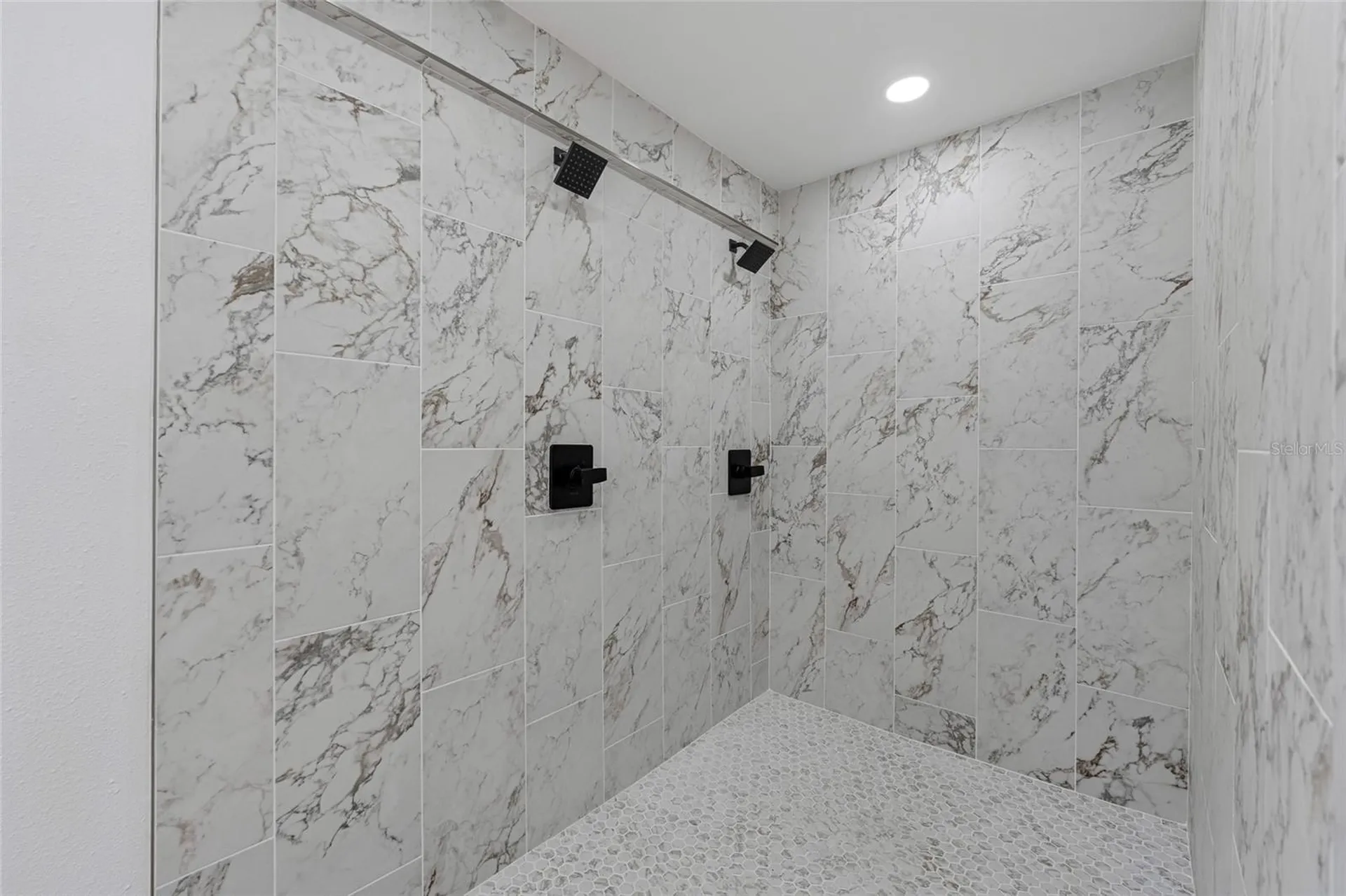 908 Oakwood Cove Altamonte Springs FL 32714
