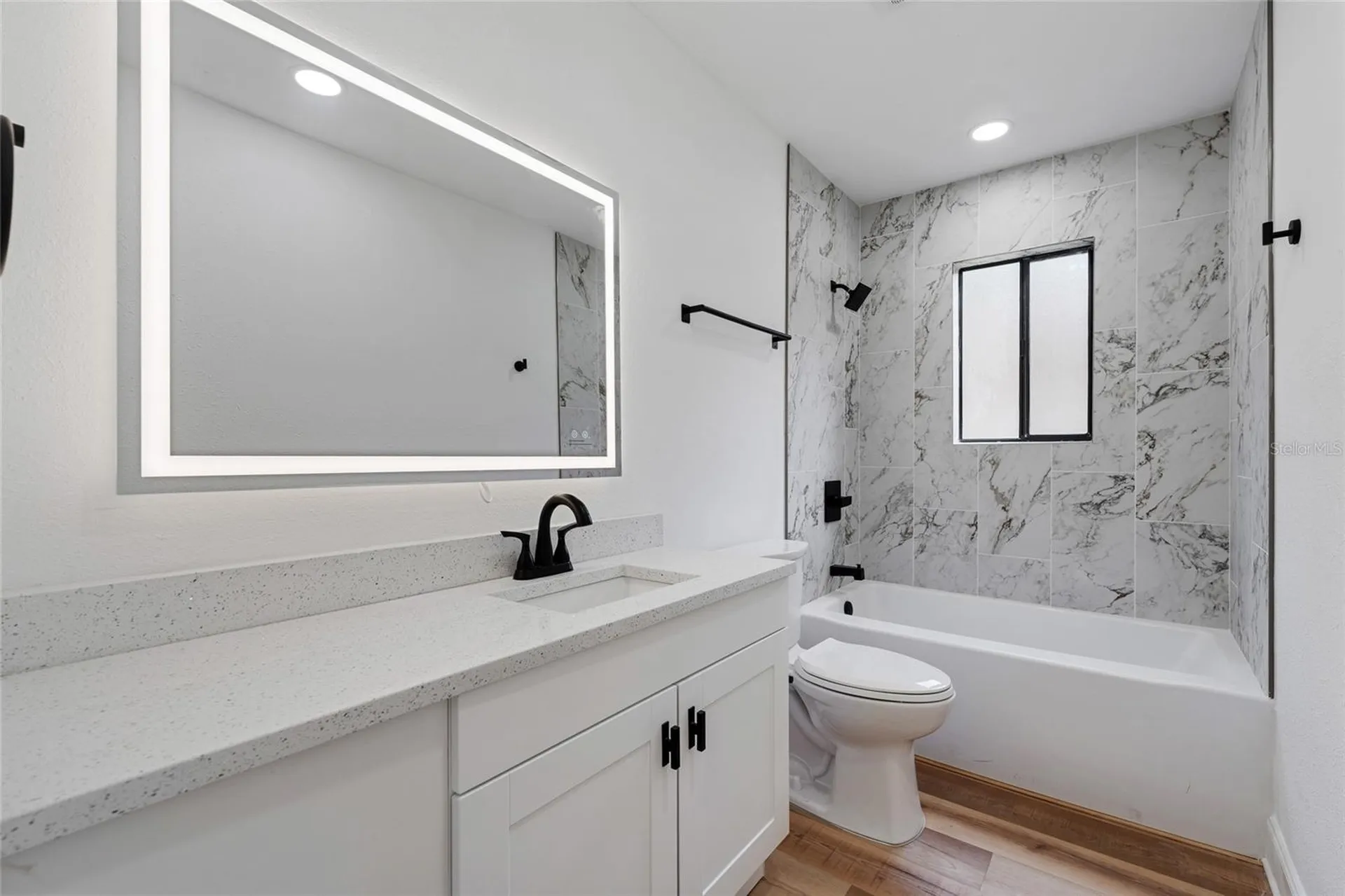 908 Oakwood Cove Altamonte Springs FL 32714