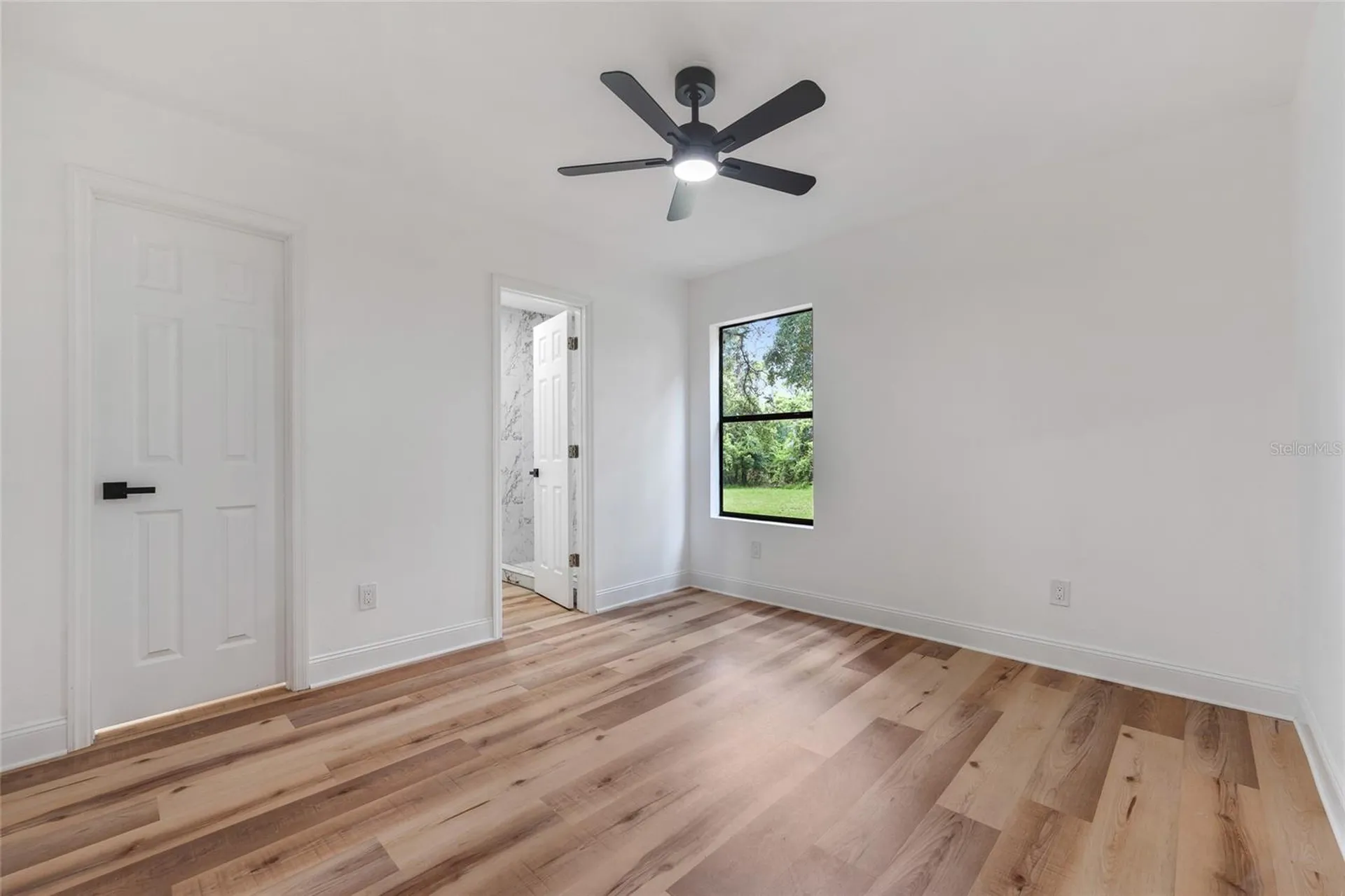 908 Oakwood Cove Altamonte Springs FL 32714