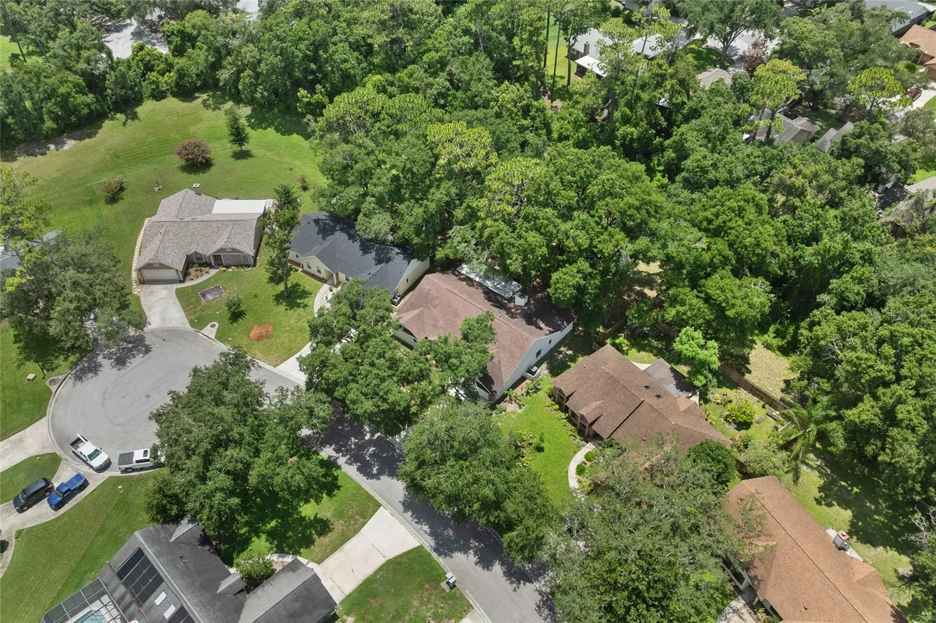 908 Oakwood Cove Altamonte Springs FL 32714