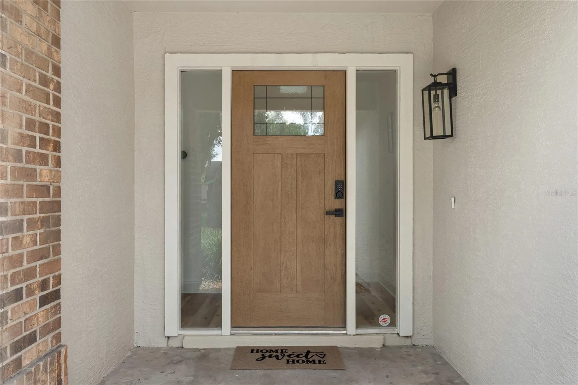 908 Oakwood Cove Altamonte Springs FL 32714