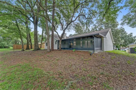 908 Oakwood Cove Altamonte Springs FL 32714