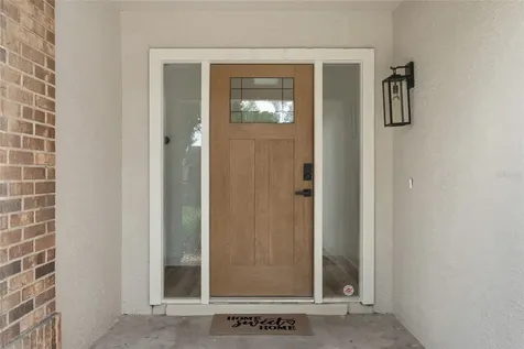908 Oakwood Cove Altamonte Springs FL 32714