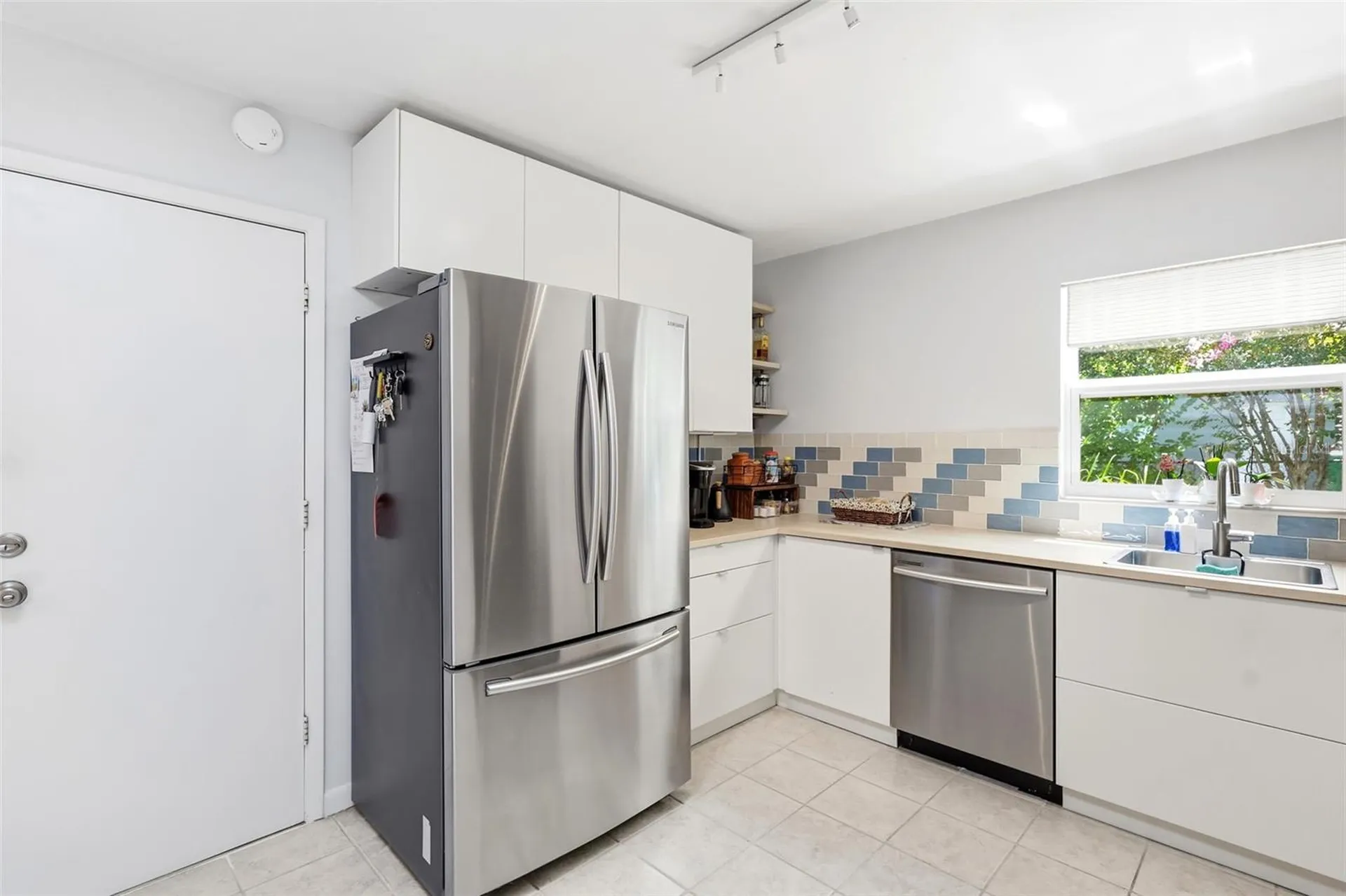 912 E Arizona Avenue Deland FL 32724
