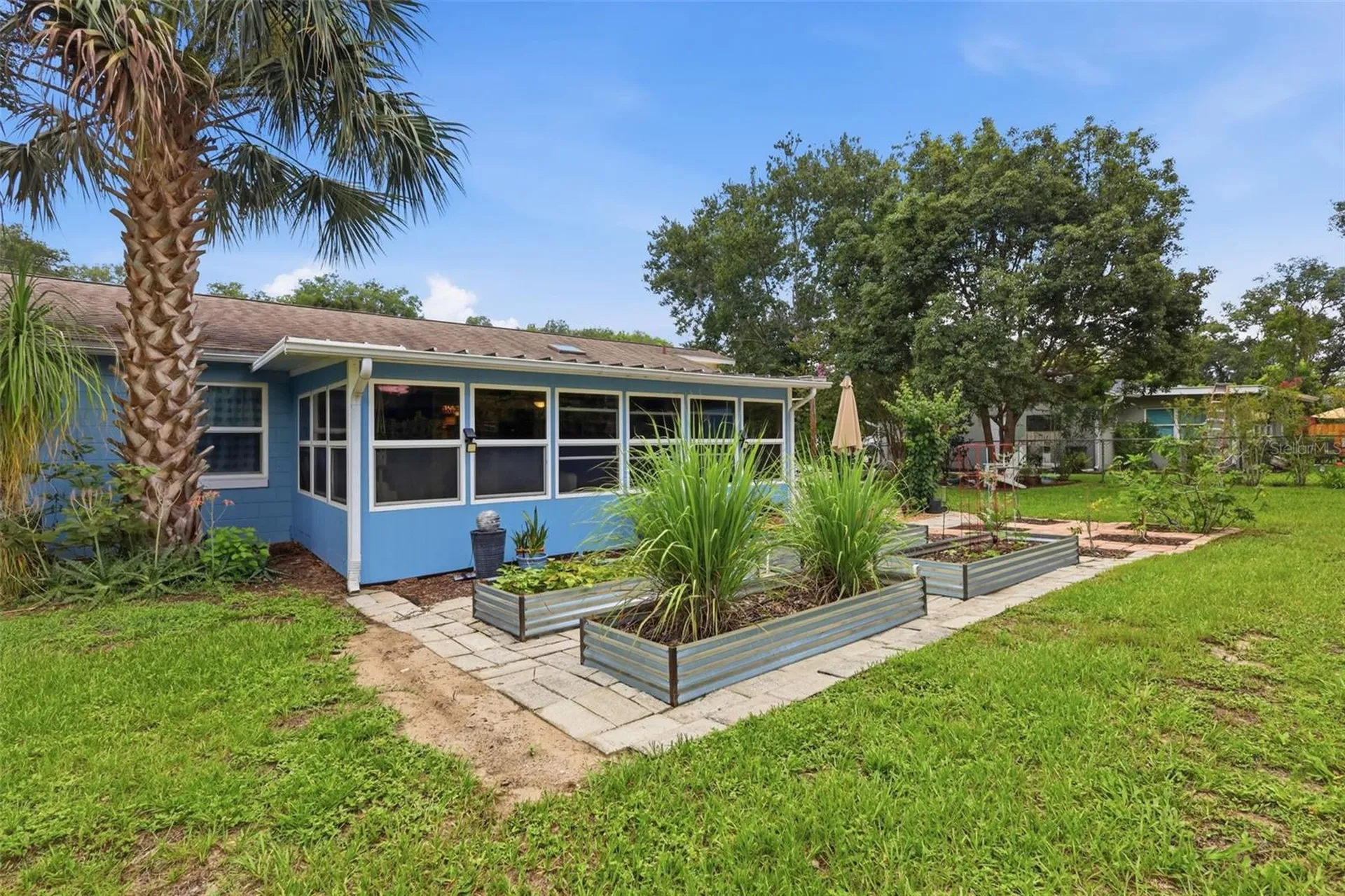 912 E Arizona Avenue Deland FL 32724