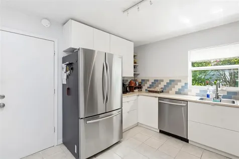 912 E Arizona Avenue Deland FL 32724