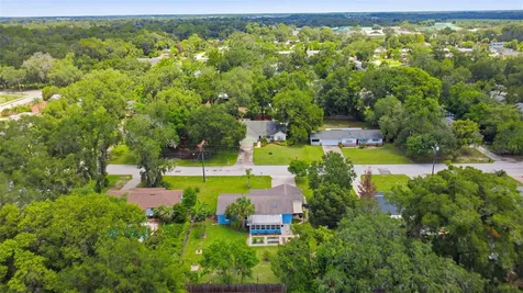 912 E Arizona Avenue Deland FL 32724