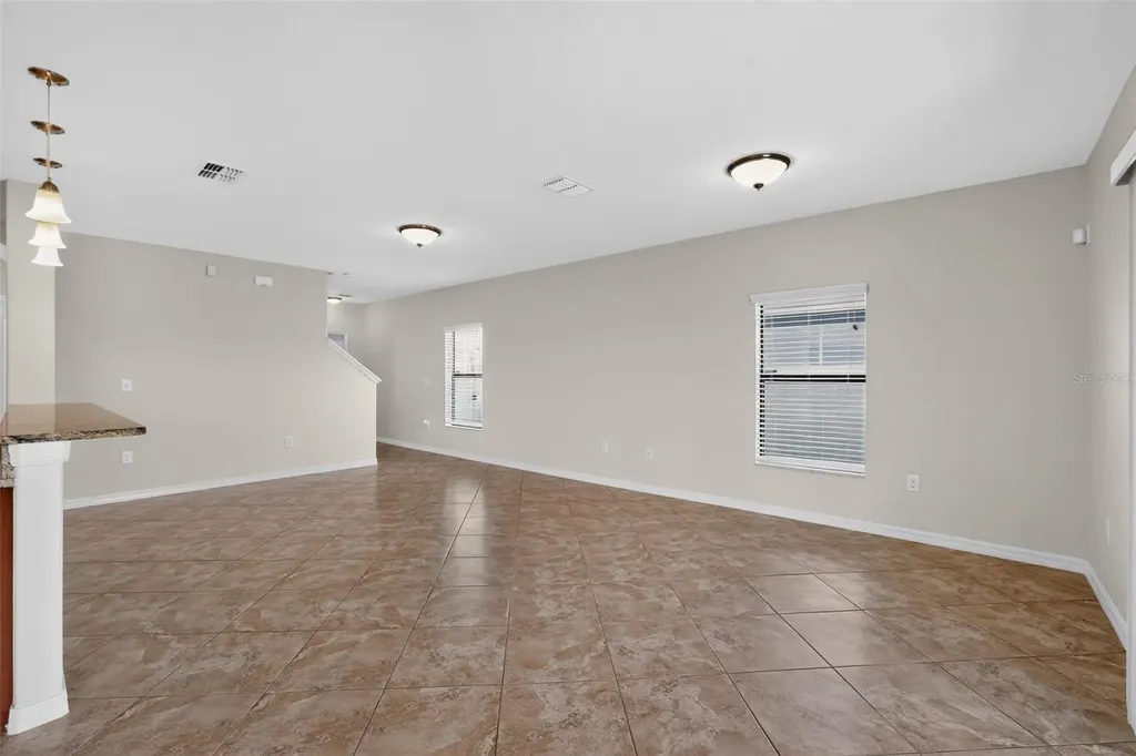 10105 Newminster Loop Sun City Center FL 33573