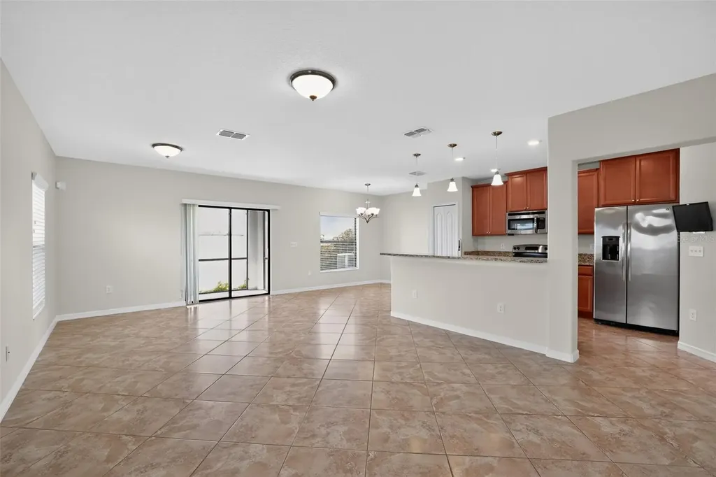 10105 Newminster Loop Sun City Center FL 33573