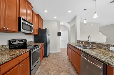 10105 Newminster Loop Sun City Center FL 33573