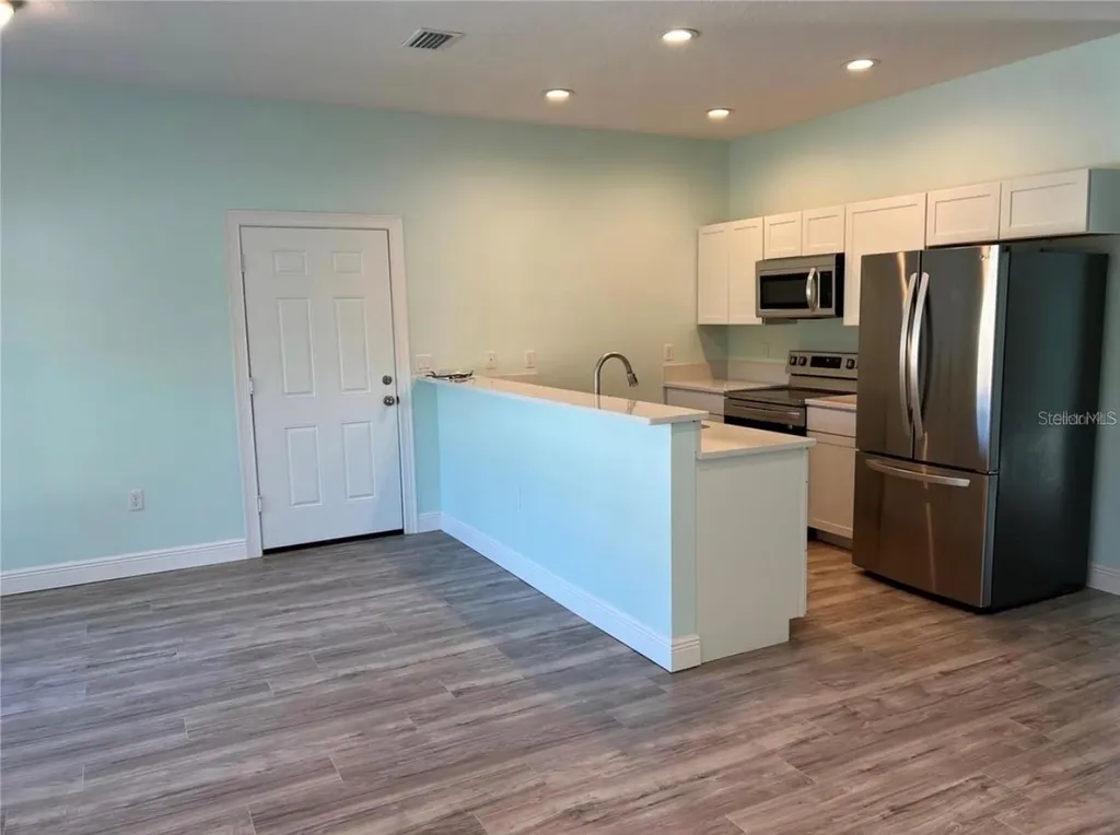 1418 N Orange Street Mount Dora FL 32757