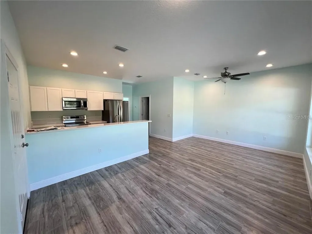1418 N Orange Street Mount Dora FL 32757