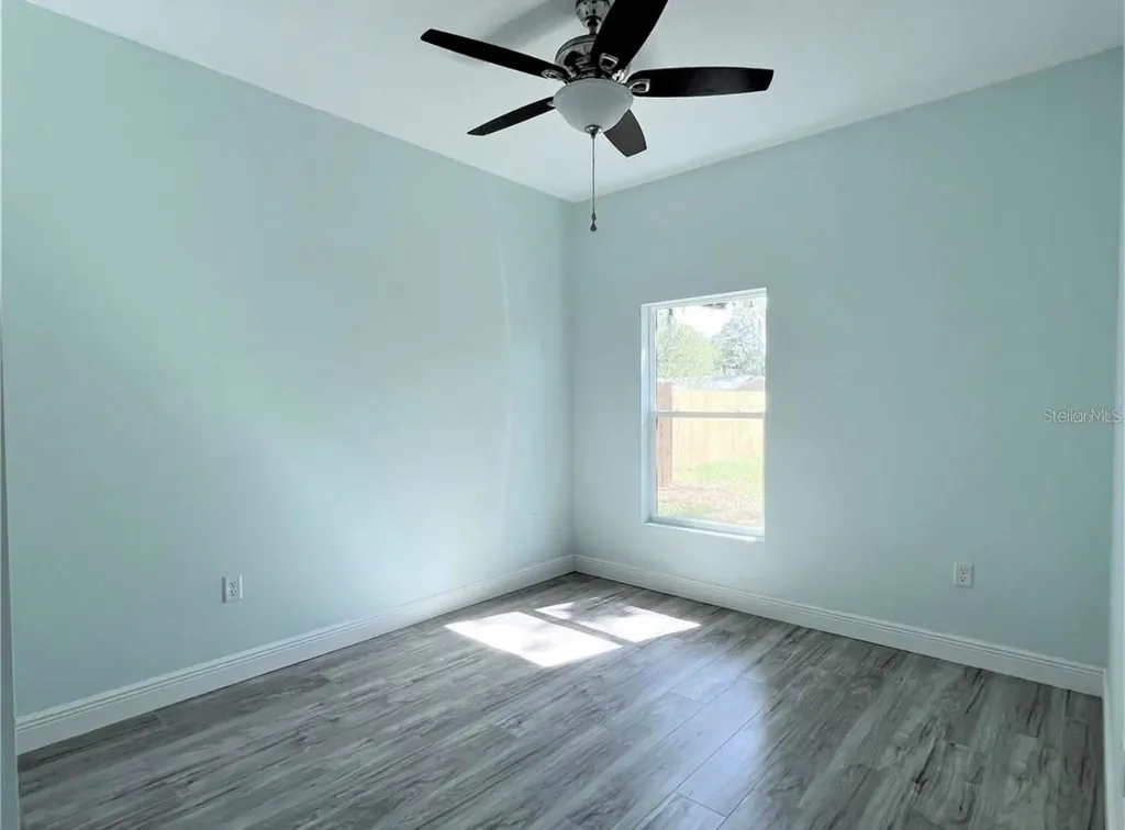 1418 N Orange Street Mount Dora FL 32757