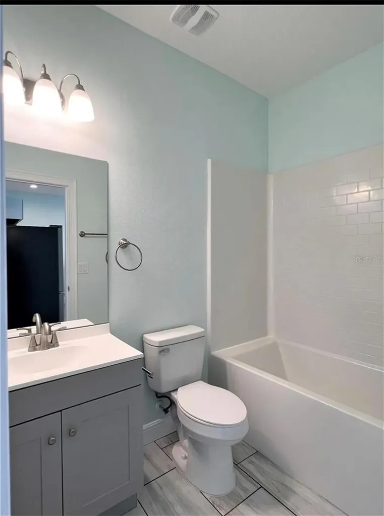 1418 N Orange Street Mount Dora FL 32757