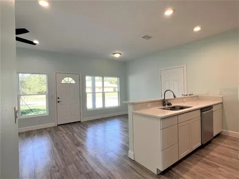 1418 N Orange Street Mount Dora FL 32757