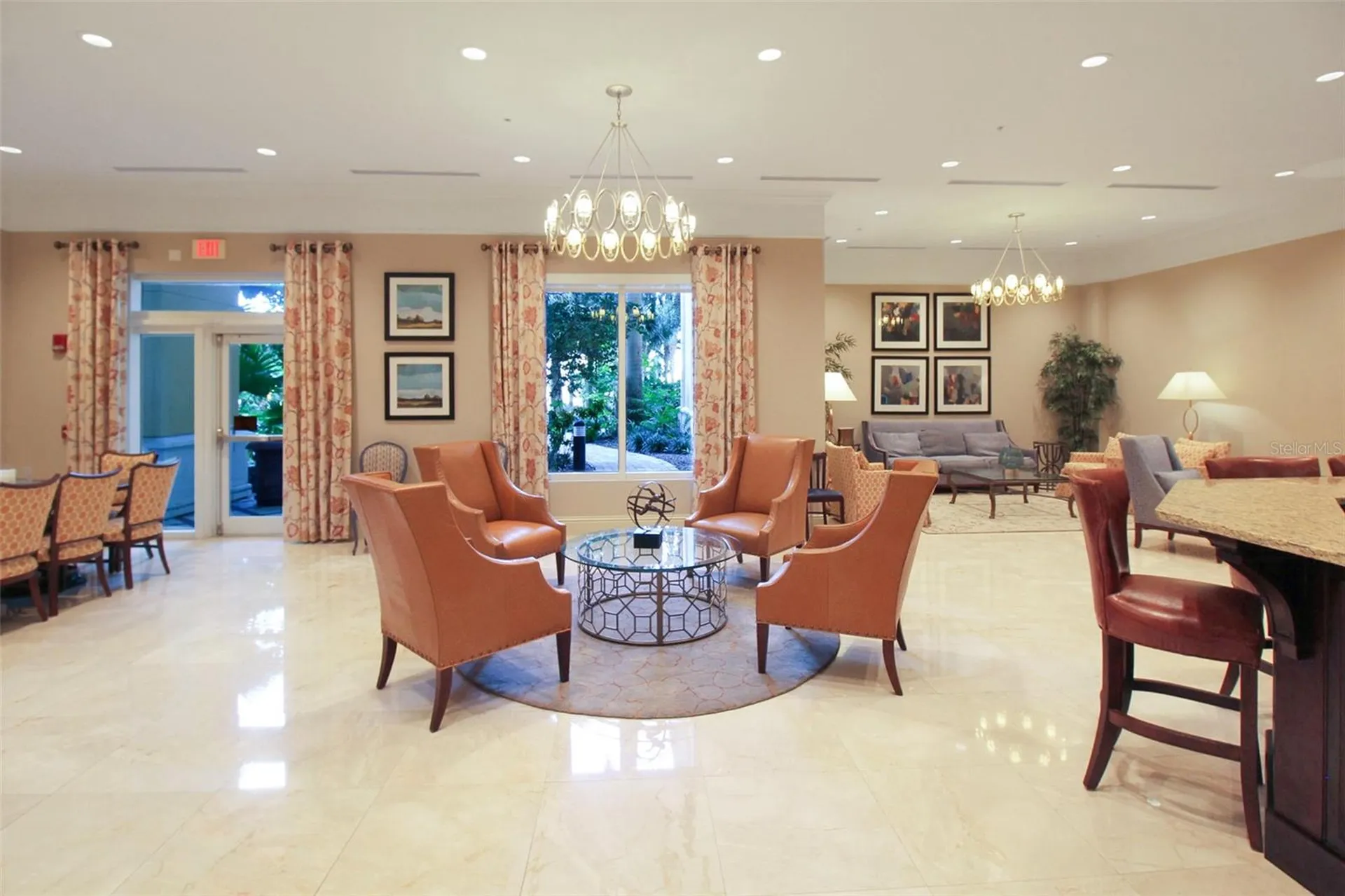 800 N Tamiami Trail Sarasota FL 34236