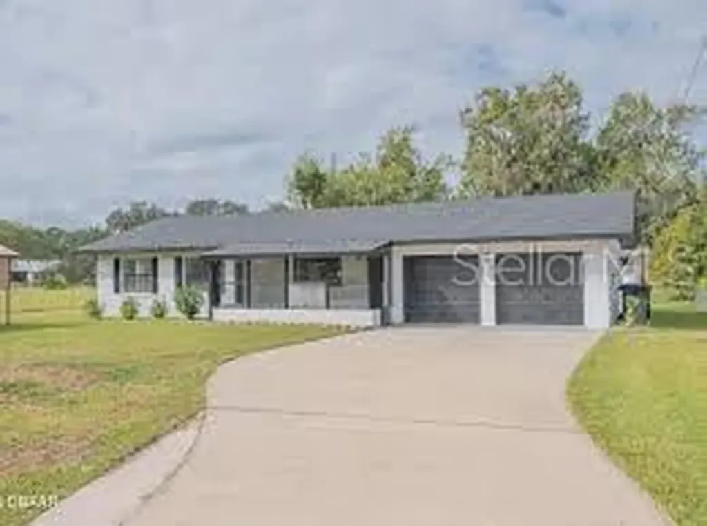 2082 Shady Lane Geneva FL 32732