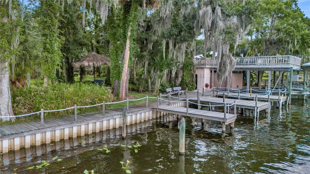 1940 Alice Drive Astor FL 32102
