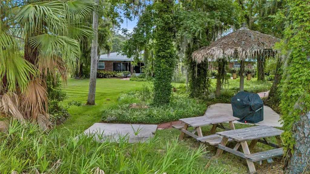 1940 Alice Drive Astor FL 32102