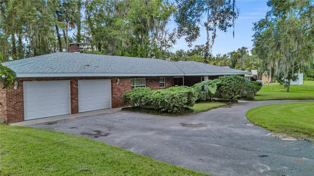 1940 Alice Drive Astor FL 32102