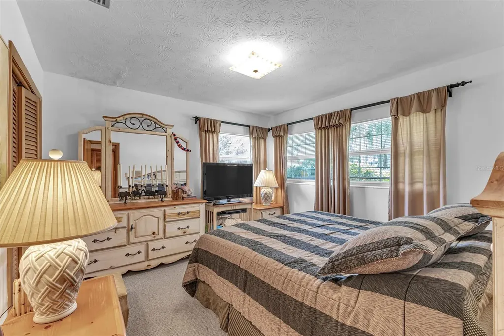 1940 Alice Drive Astor FL 32102