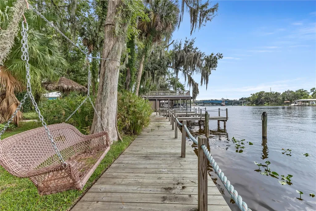 1940 Alice Drive Astor FL 32102