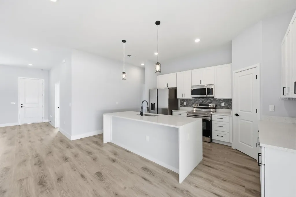 13715 SW 38th Court Ocala FL 34473