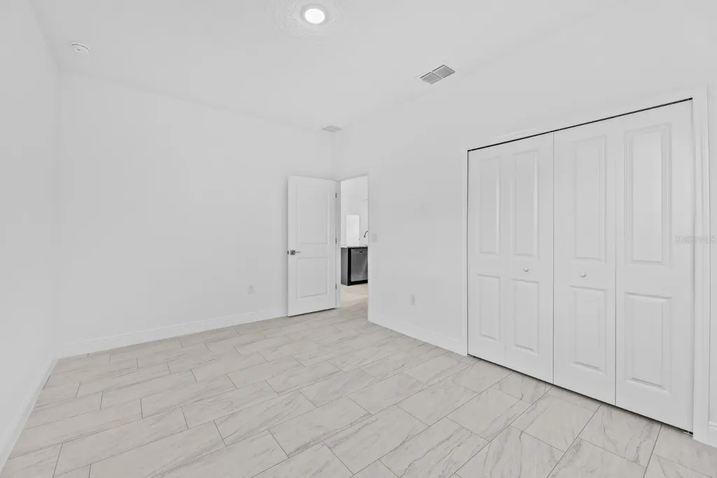 2744 W Redgate Drive Dunnellon FL 34433
