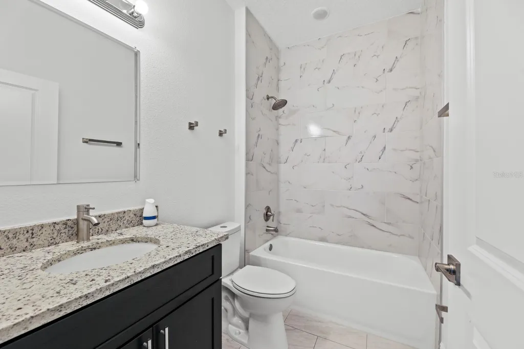 2744 W Redgate Drive Dunnellon FL 34433