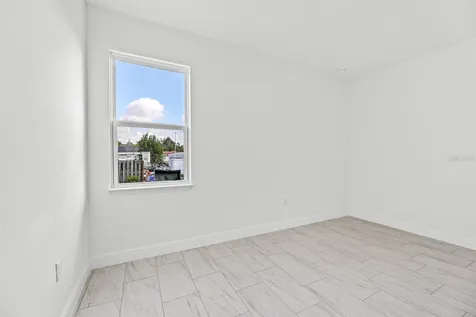 2744 W Redgate Drive Dunnellon FL 34433