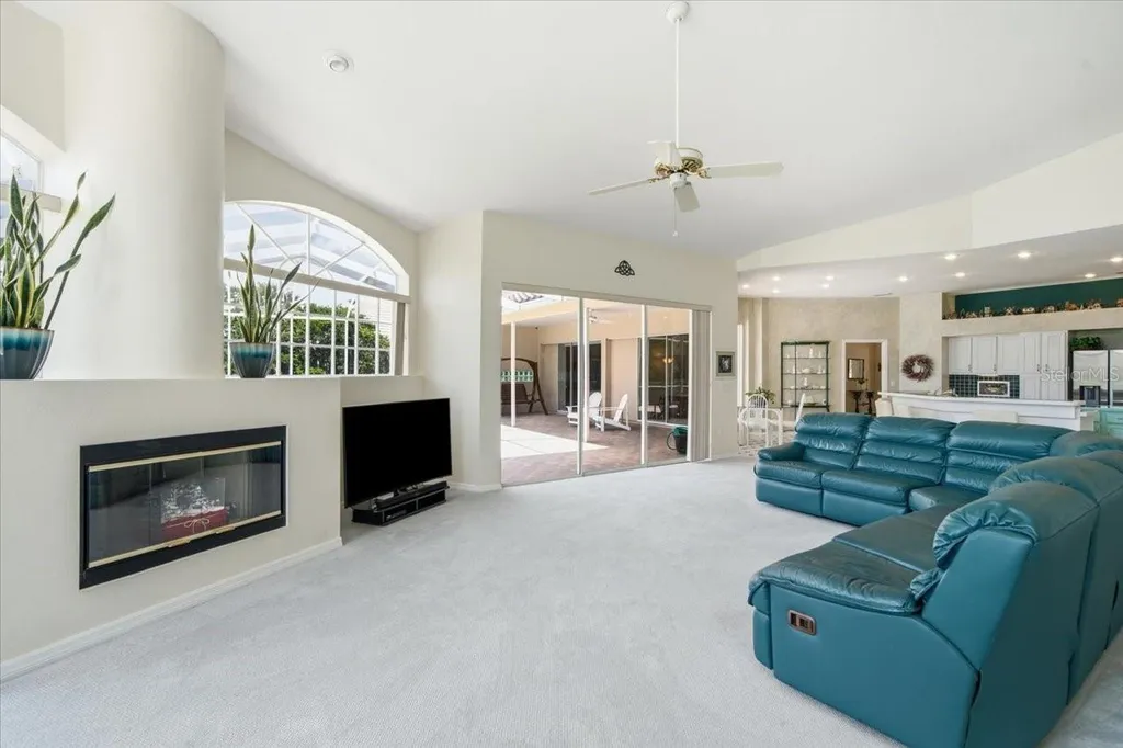 85 Kelleys Trail Oldsmar FL 34677
