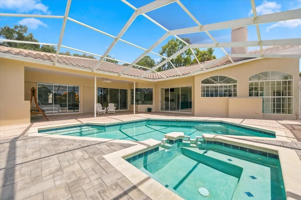 85 Kelleys Trail Oldsmar FL 34677