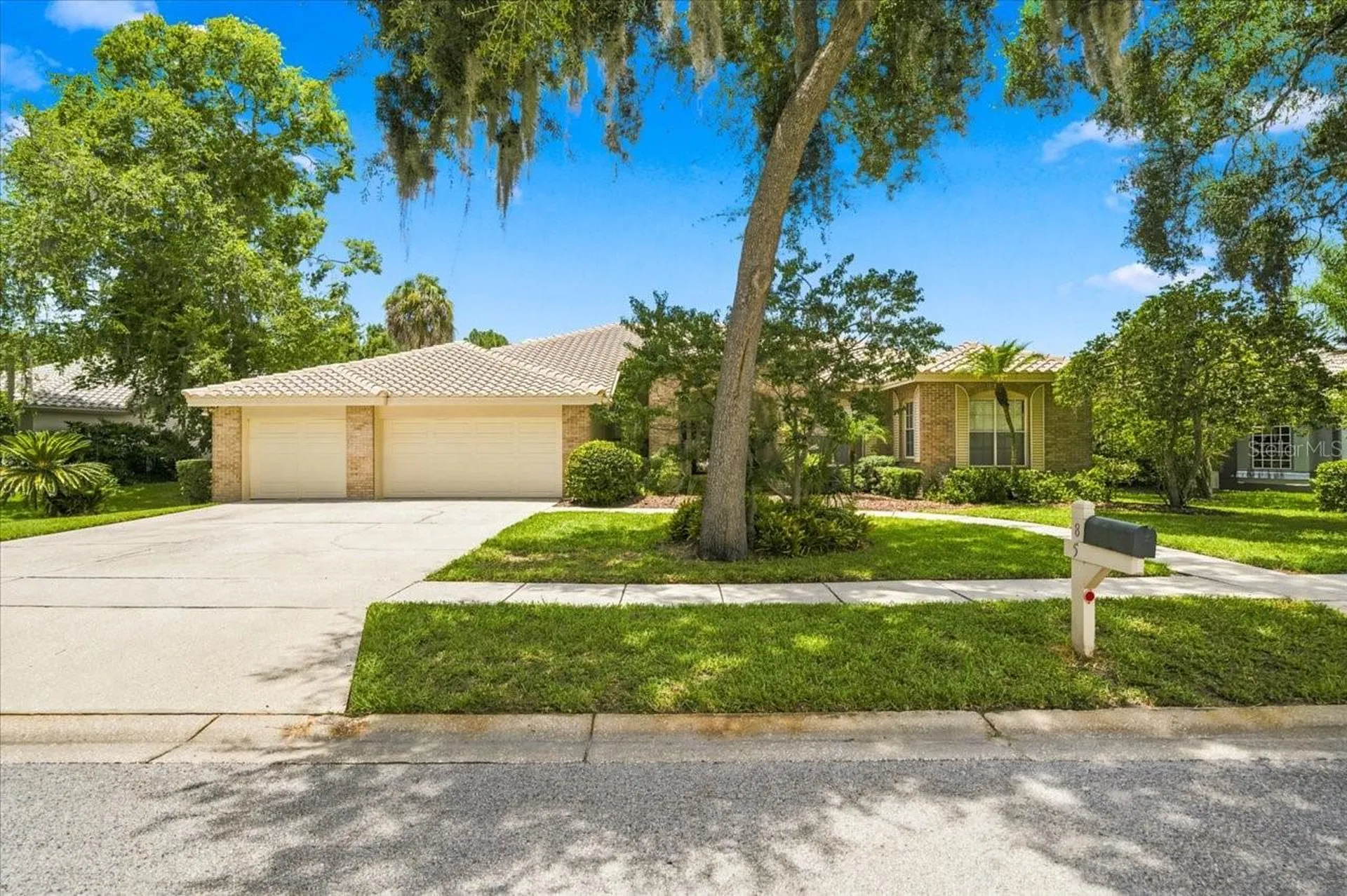 85 Kelleys Trail Oldsmar FL 34677