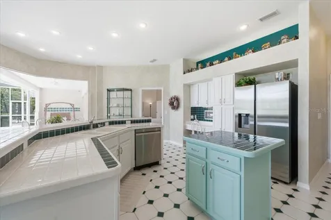 85 Kelleys Trail Oldsmar FL 34677