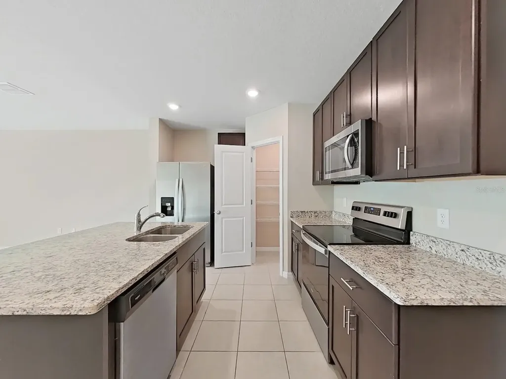 2763 Scarlet Bay Place Brandon FL 33510