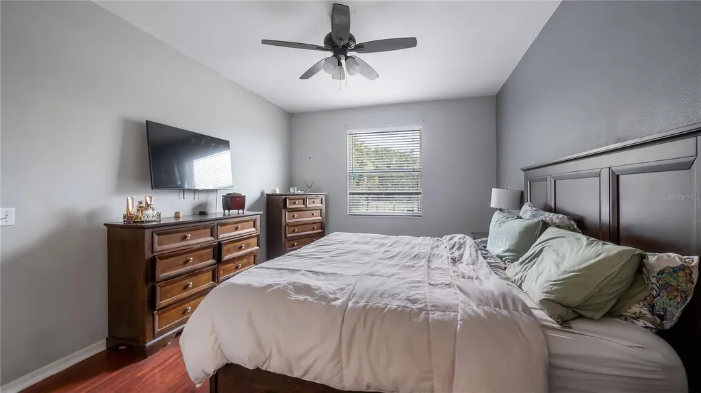 12827 Woodbury Glen Drive Orlando FL 32828