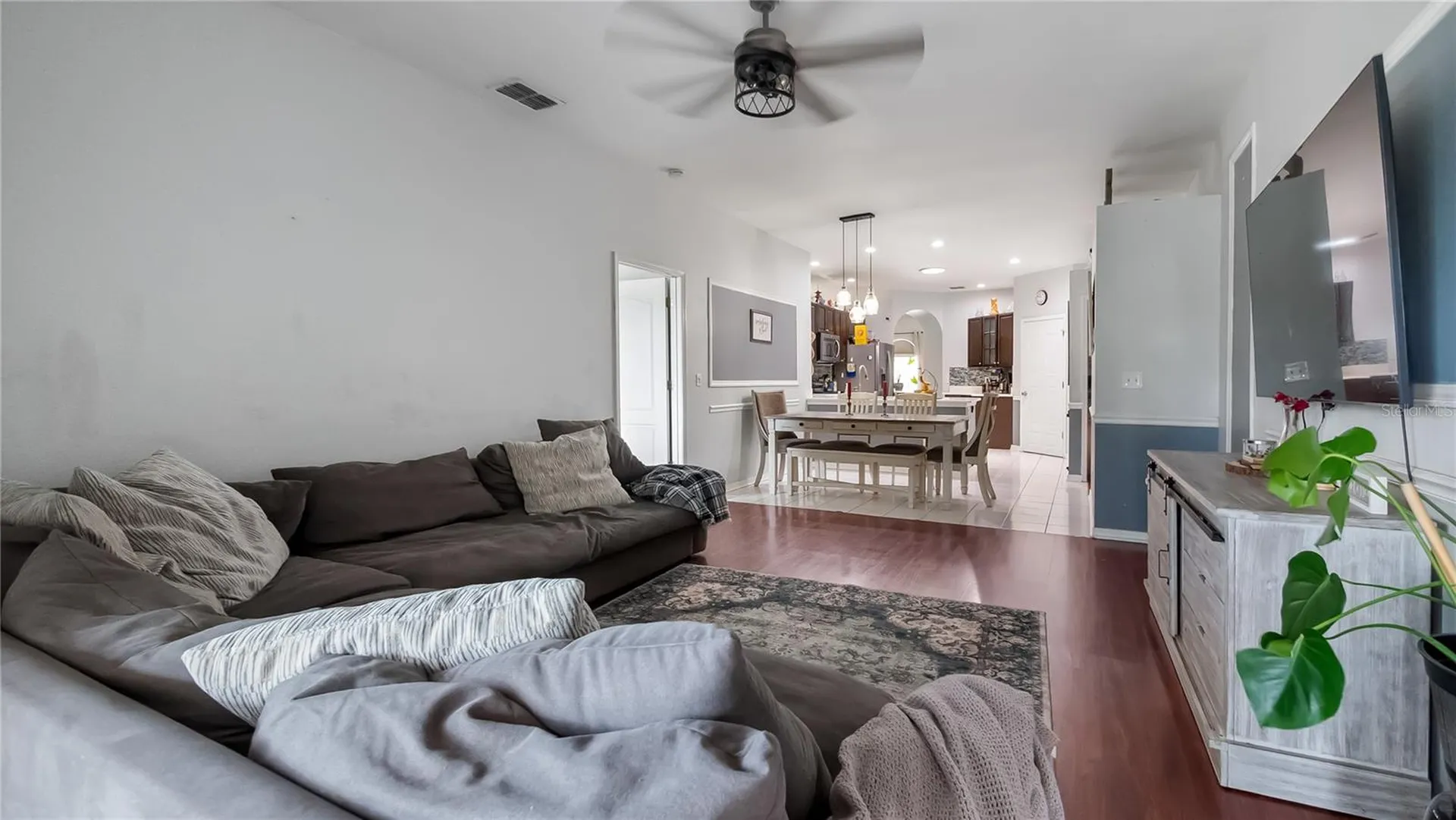 12827 Woodbury Glen Drive Orlando FL 32828